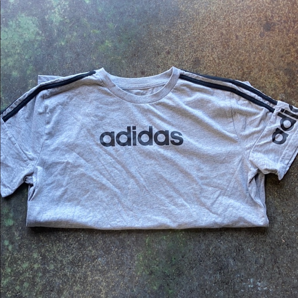 Adidas T shirt with stripes